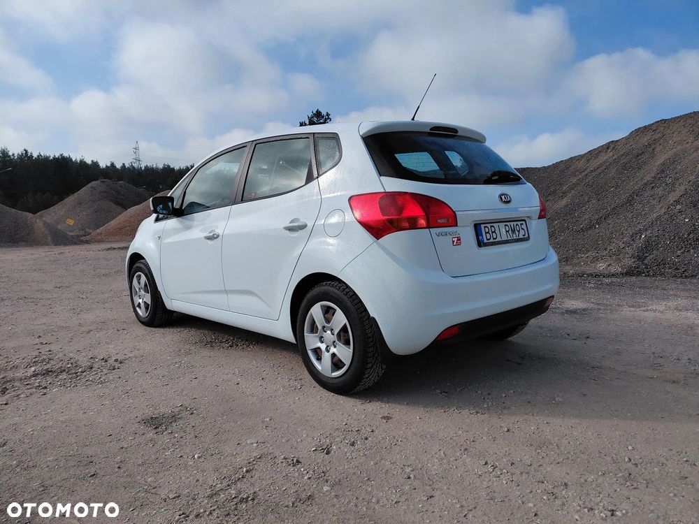 Kia Venga 1.4 L - 4