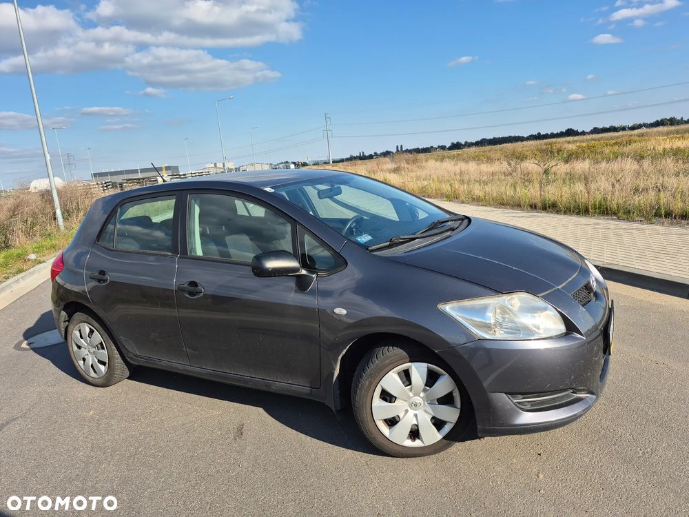 Toyota Auris 1.4 VVT-i Sol - 4