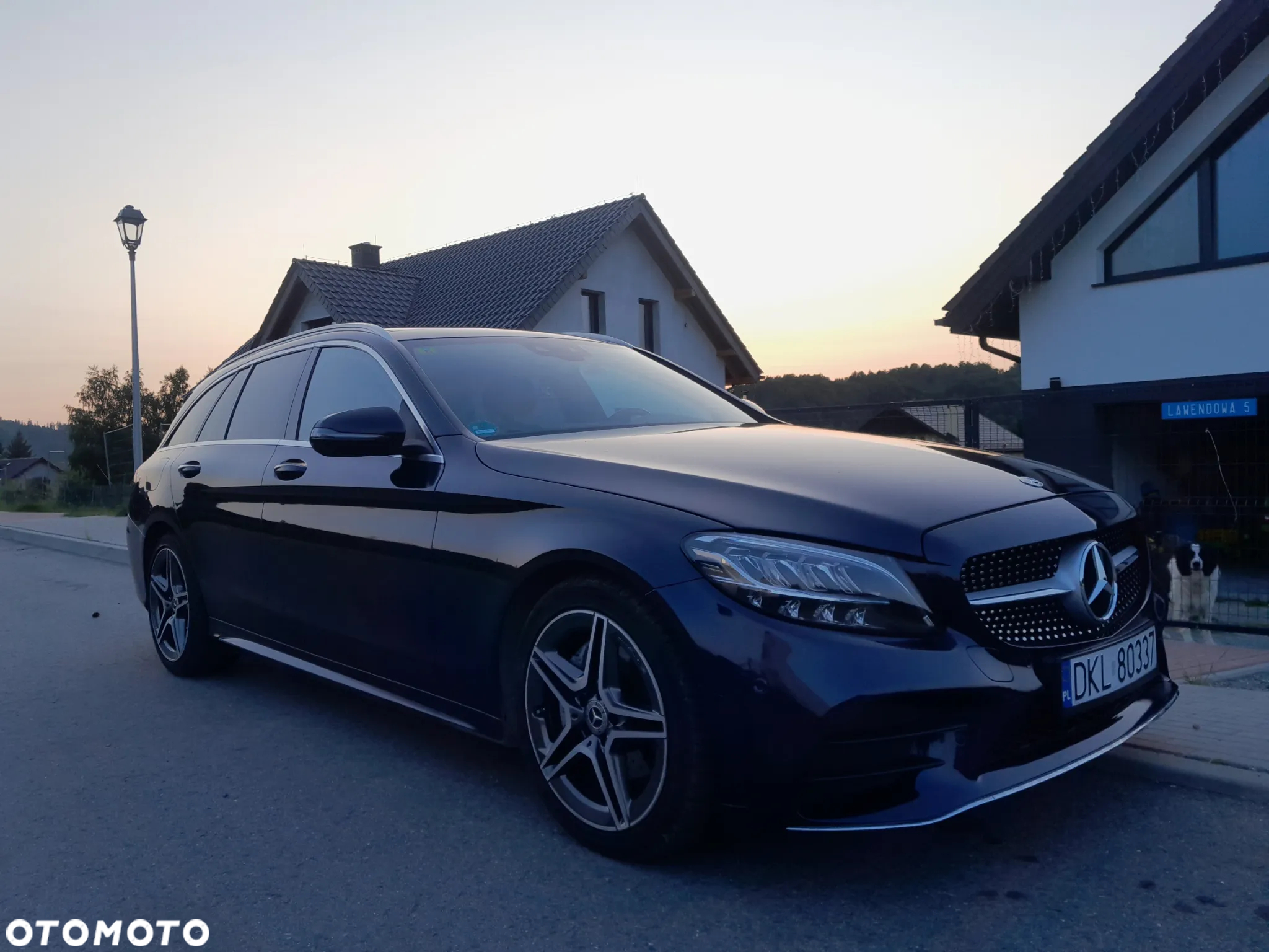 Mercedes-Benz Klasa C 200 T 9G-TRONIC AMG Line - 2