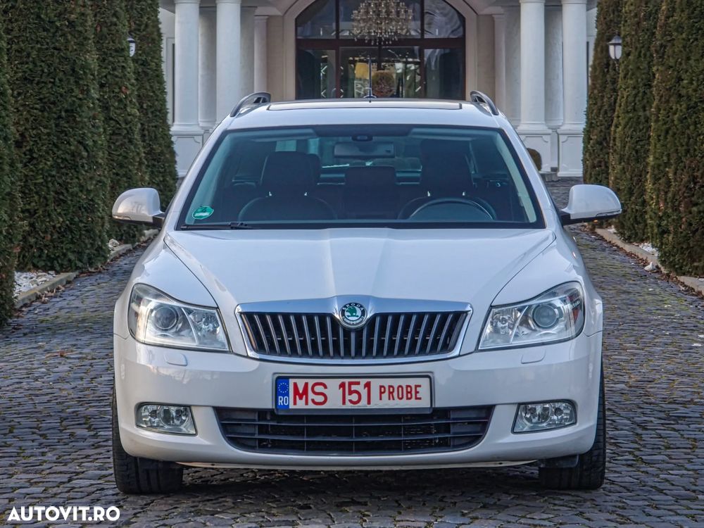 Skoda Octavia 2.0 TDI Business DSG - 2