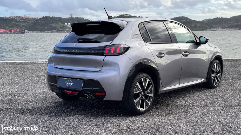 Peugeot 208 1.2 PureTech GT EAT8 - 24