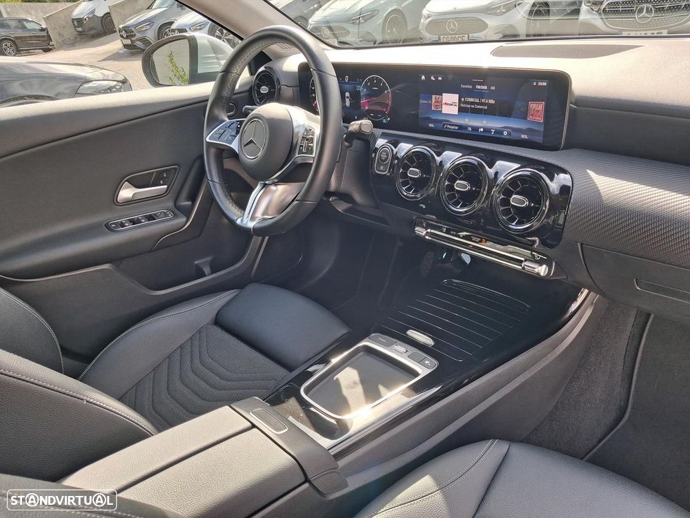 Mercedes-Benz A 200 Standard - 15