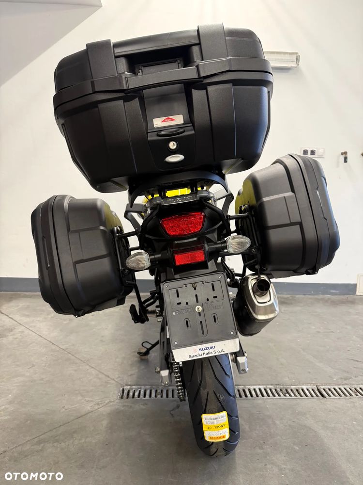 Suzuki V-STROM - 40