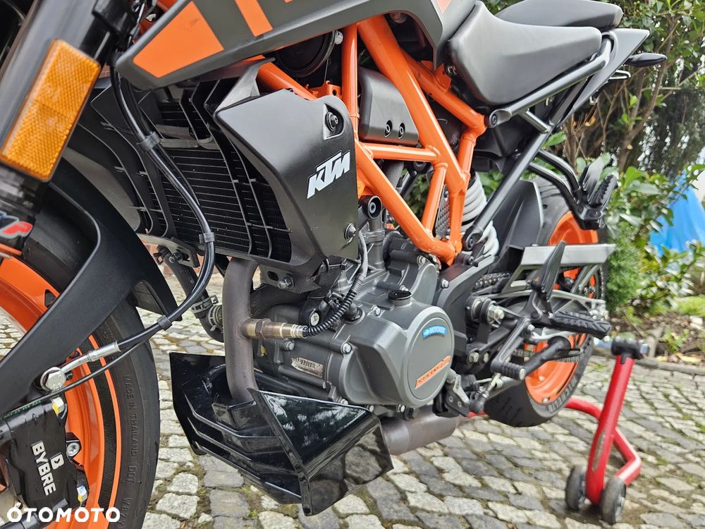KTM Duke - 28
