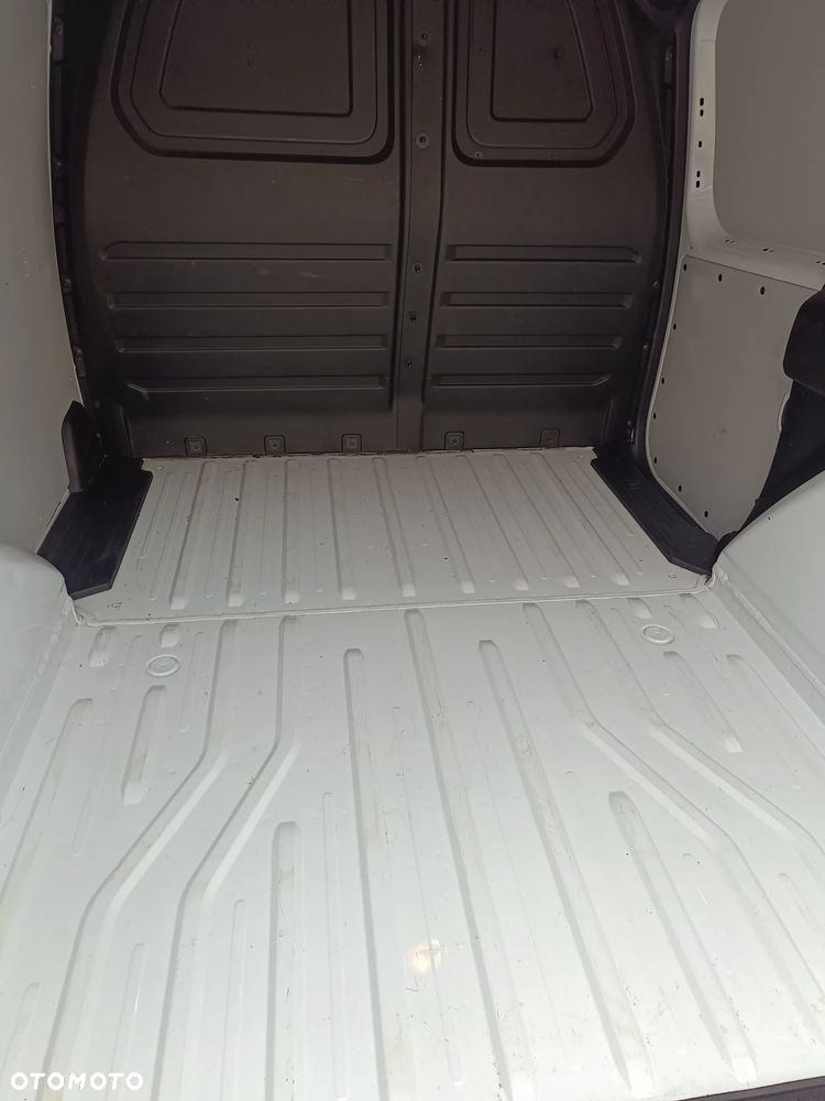 Renault Kangoo 1.5 dCi Limited - 27