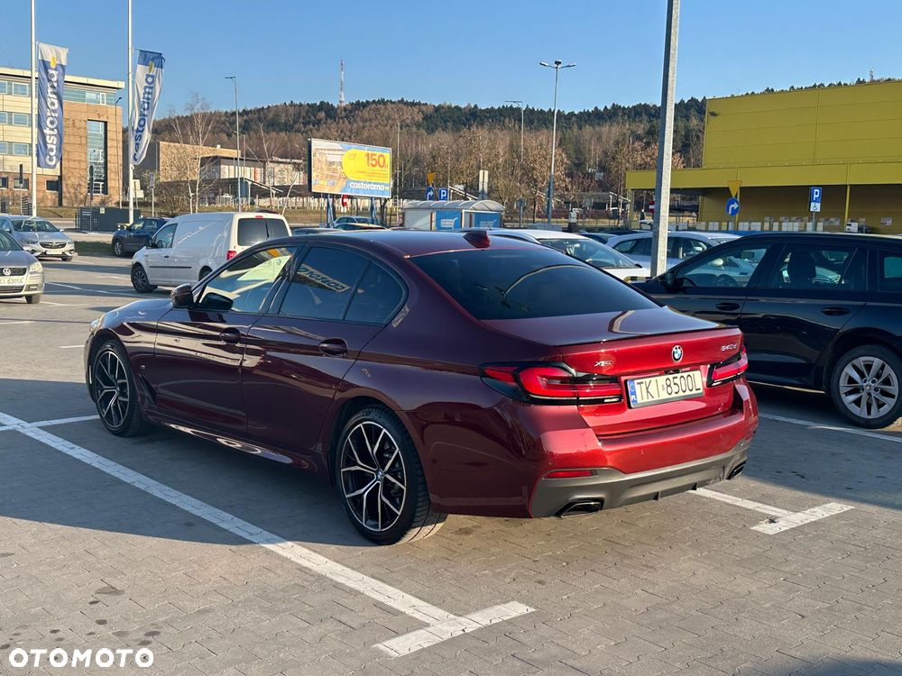 BMW Seria 5 540d xDrive mHEV M Sport sport - 16