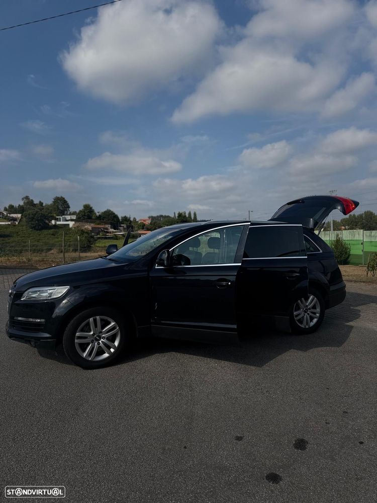 Audi Q7 3.0 V6 TDi quattro Tiptronic - 15