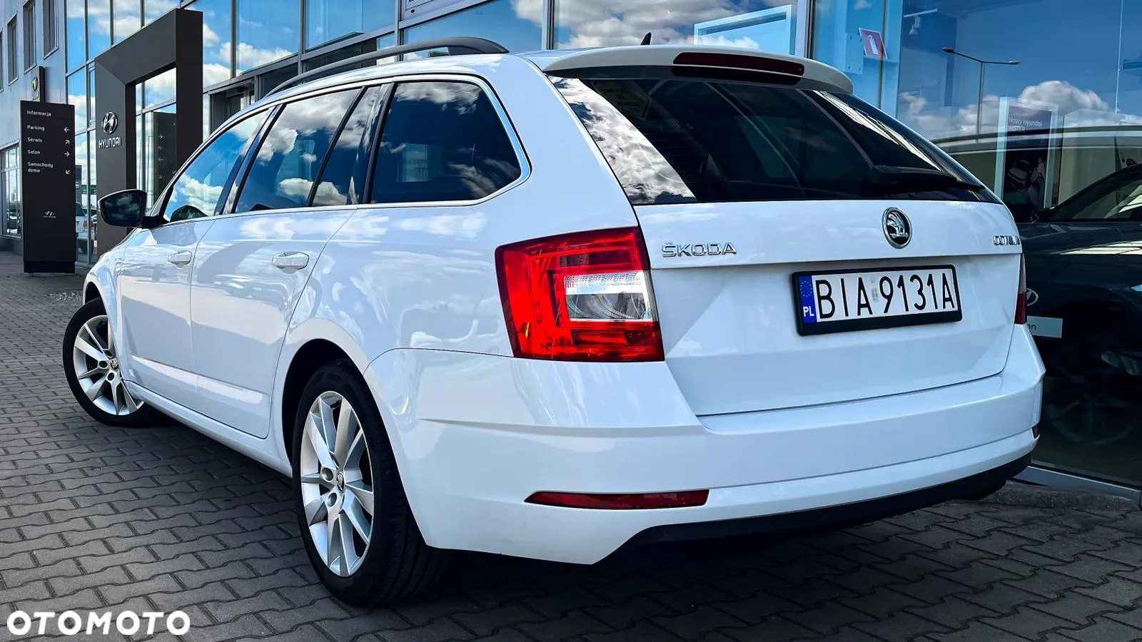 Skoda Octavia 2.0 TDI Style DSG - 3
