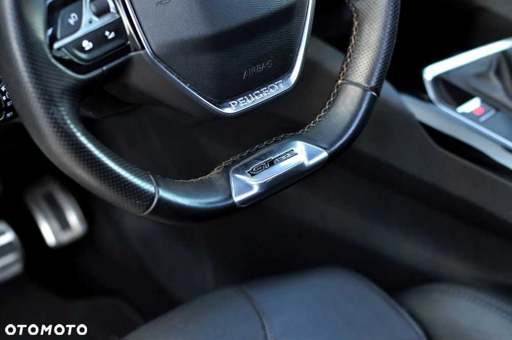 Peugeot 3008 2.0 BlueHDi Allure S&S - 33