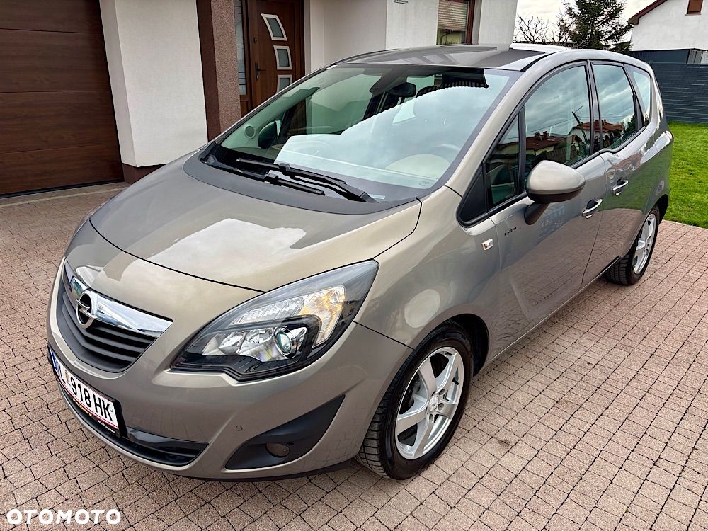 Opel Meriva 1.4 T Cosmo - 23