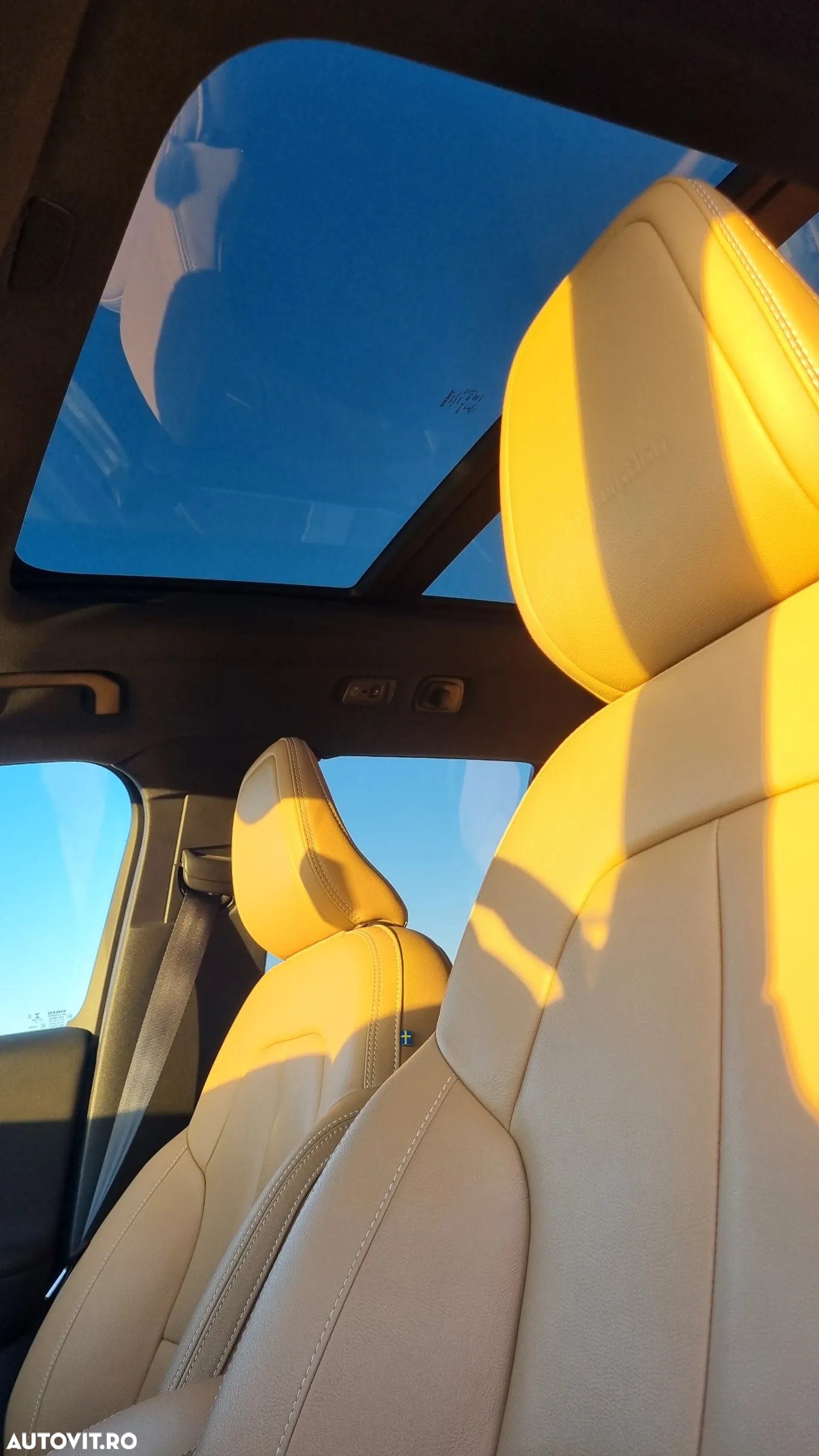 Volvo XC 40 Recharge T5 Twin Engine AT7 Inscription - 10
