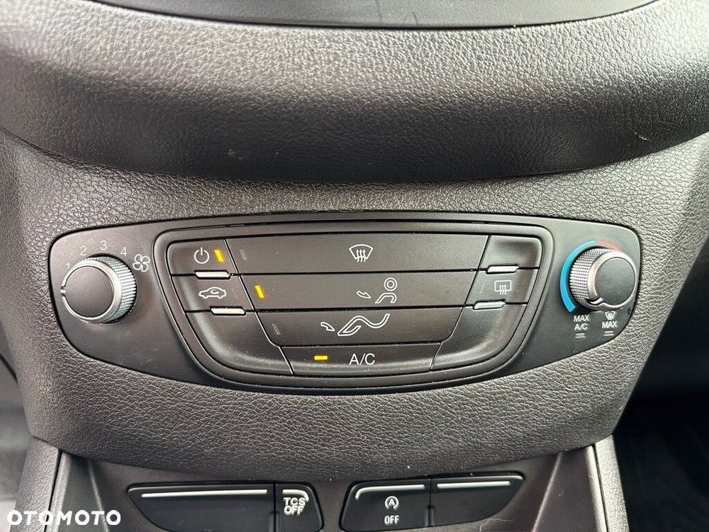 Ford courier Transit Courier 1.5 TDCi 75KM Trend - 14