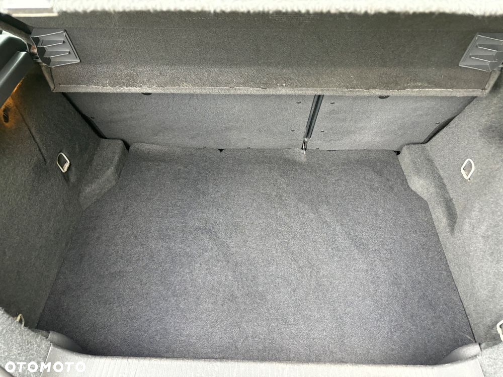Opel Astra III 1.4 Enjoy - 34