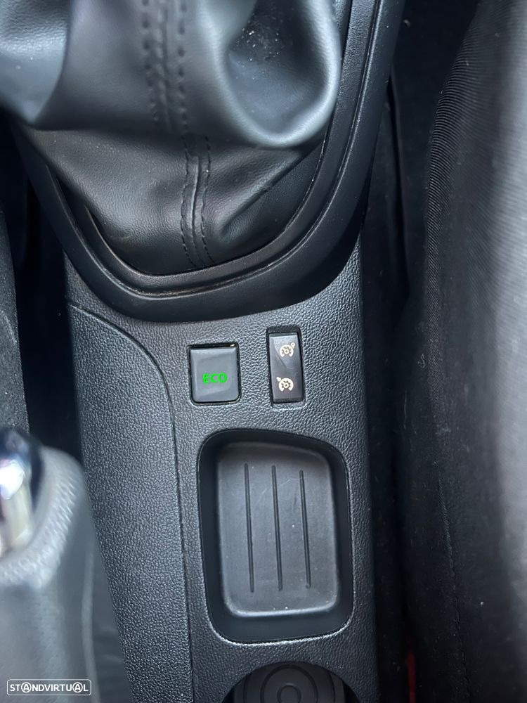 Renault Captur ENERGY dCi 110 Intens - 15