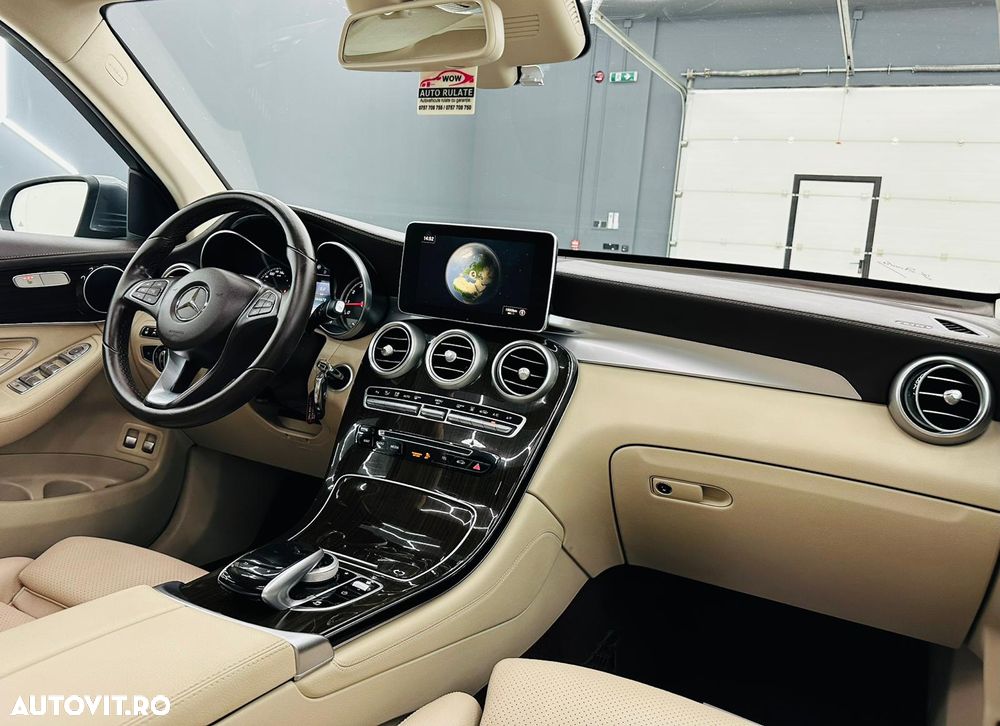 Mercedes-Benz GLC - 25