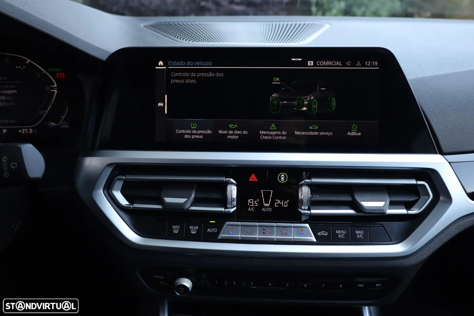 BMW 318 d Touring Line Sport Auto - 38