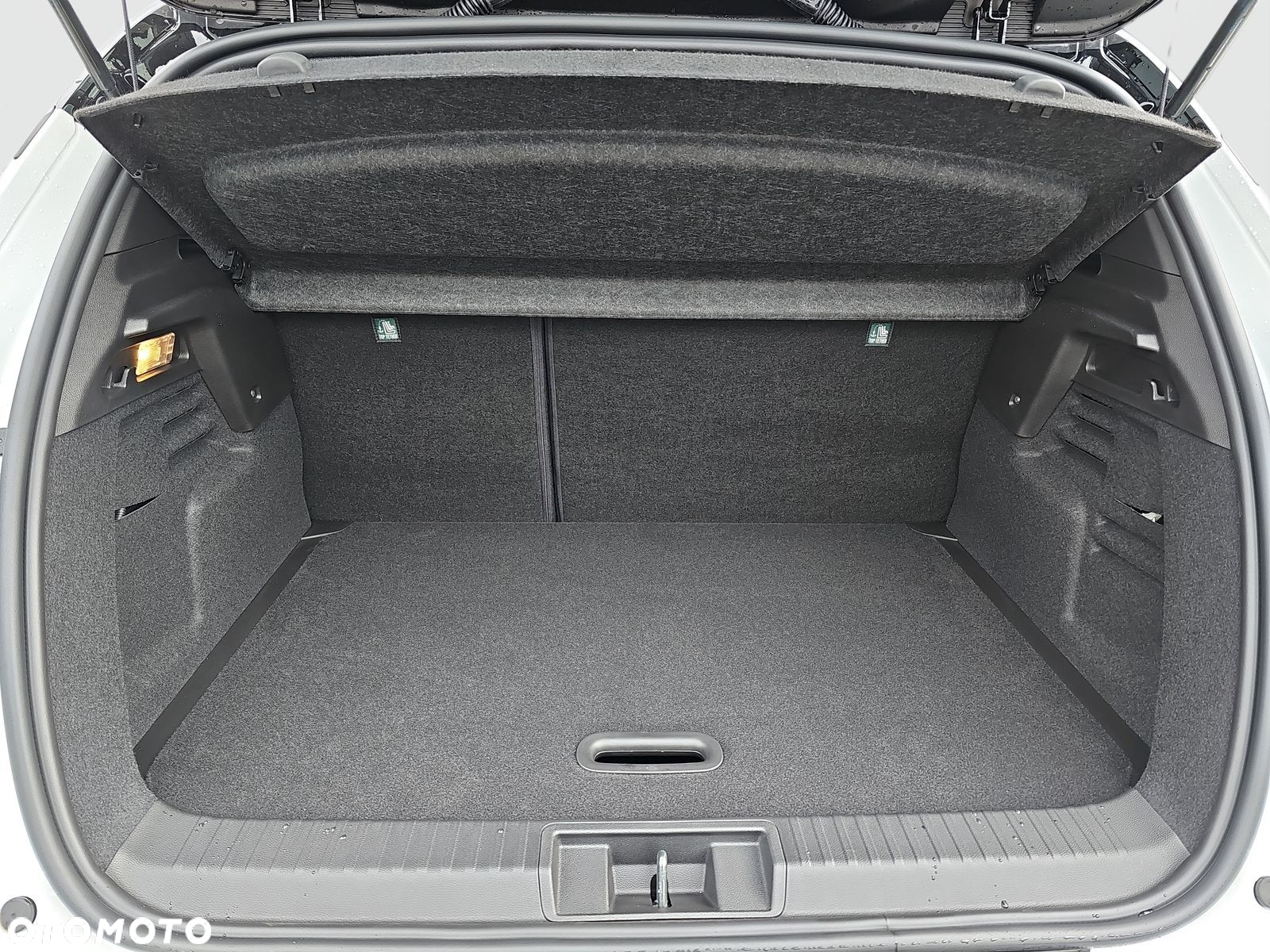 Renault Captur - 26