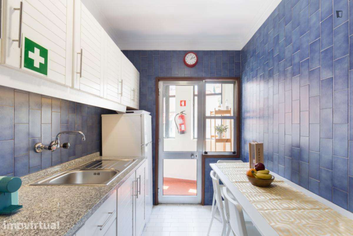 Apartamento com 1 quartos - localizado em Cedofeita Porto - Grande imagem: 3/35