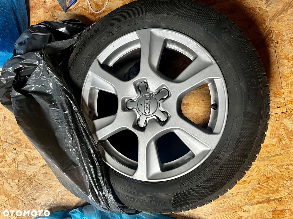 Audi A4 ver-2-0-tdi-dpf-multitronic-s-line-sportpaket - 26