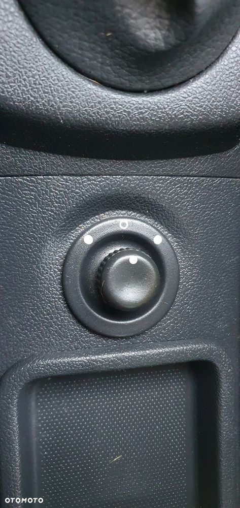 Dacia Sandero 1.4 MPI Laureate - 16