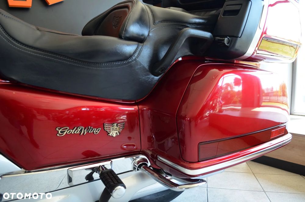 Honda GL - 28