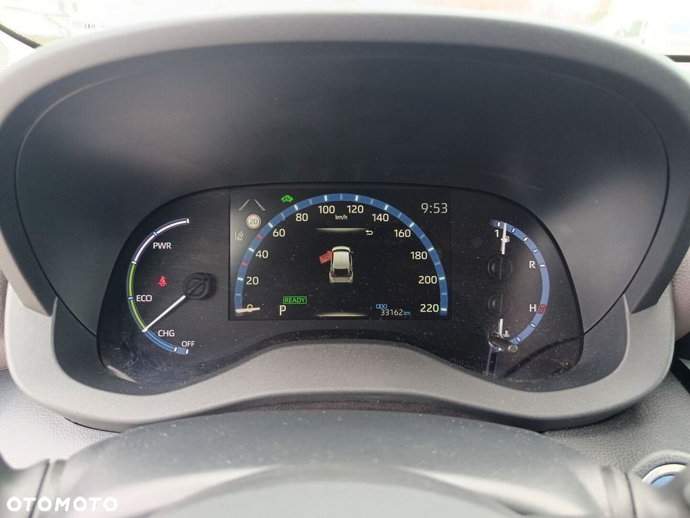 Toyota Yaris Cross - 18