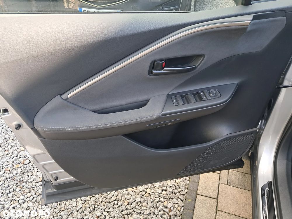 Toyota C-HR - 29