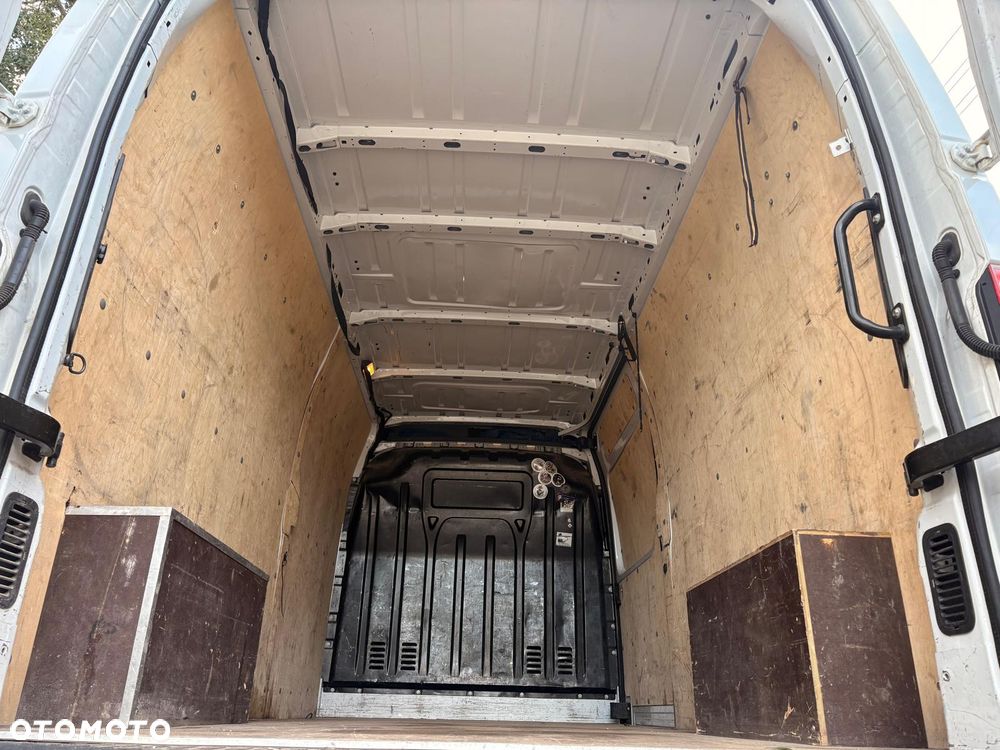 Renault Master - 9