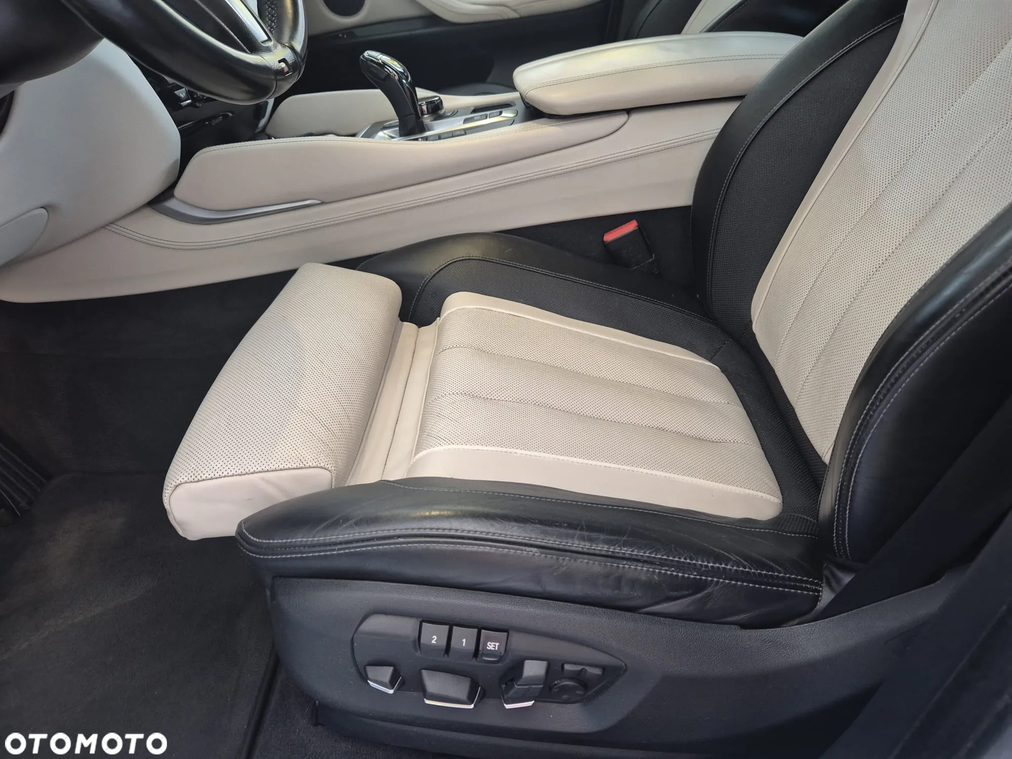 BMW X6 xDrive40d M Sport - 23
