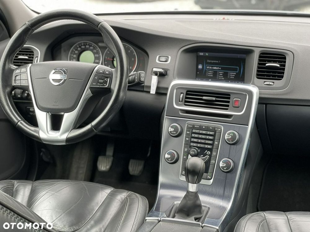 Volvo V60 D2 Ocean Race - 4