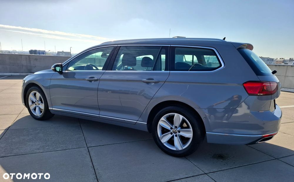 Volkswagen Passat Variant 1.5 TSI EVO Elegance DSG - 7