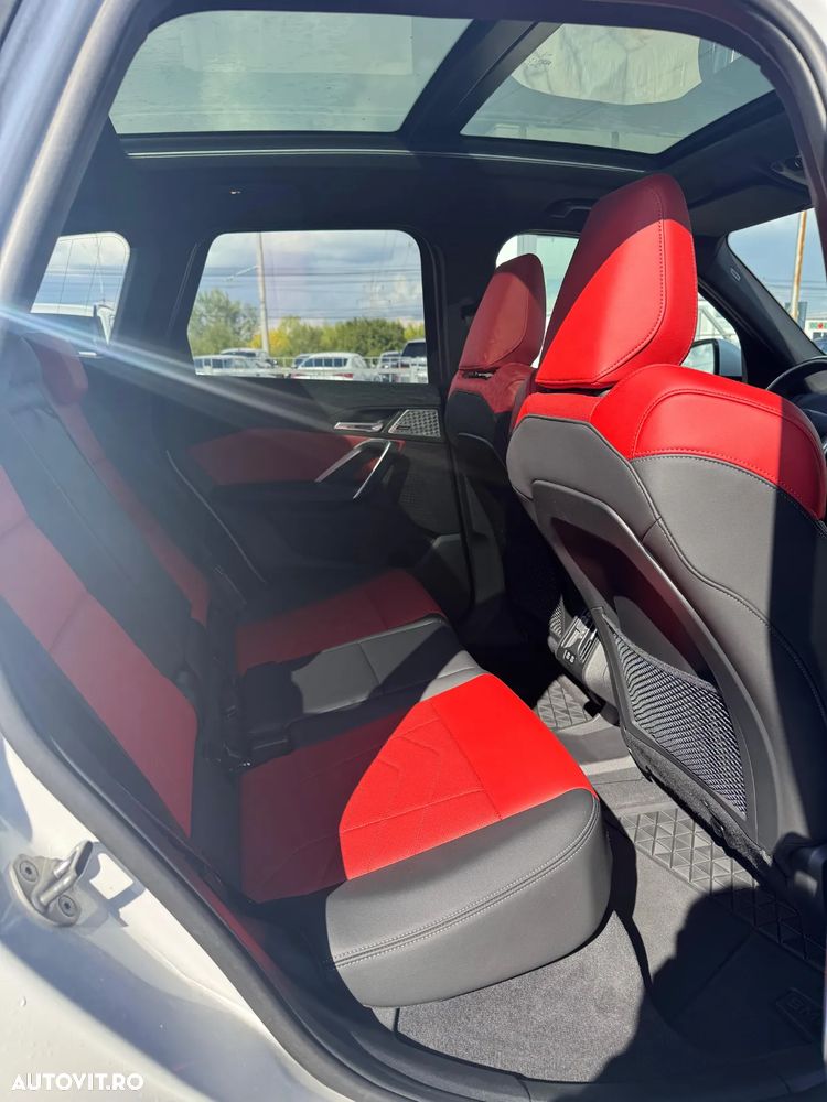 BMW iX1 xDrive30 - 18