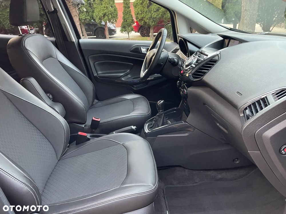 Ford EcoSport 1.0 EcoBoost TITANIUM - 25