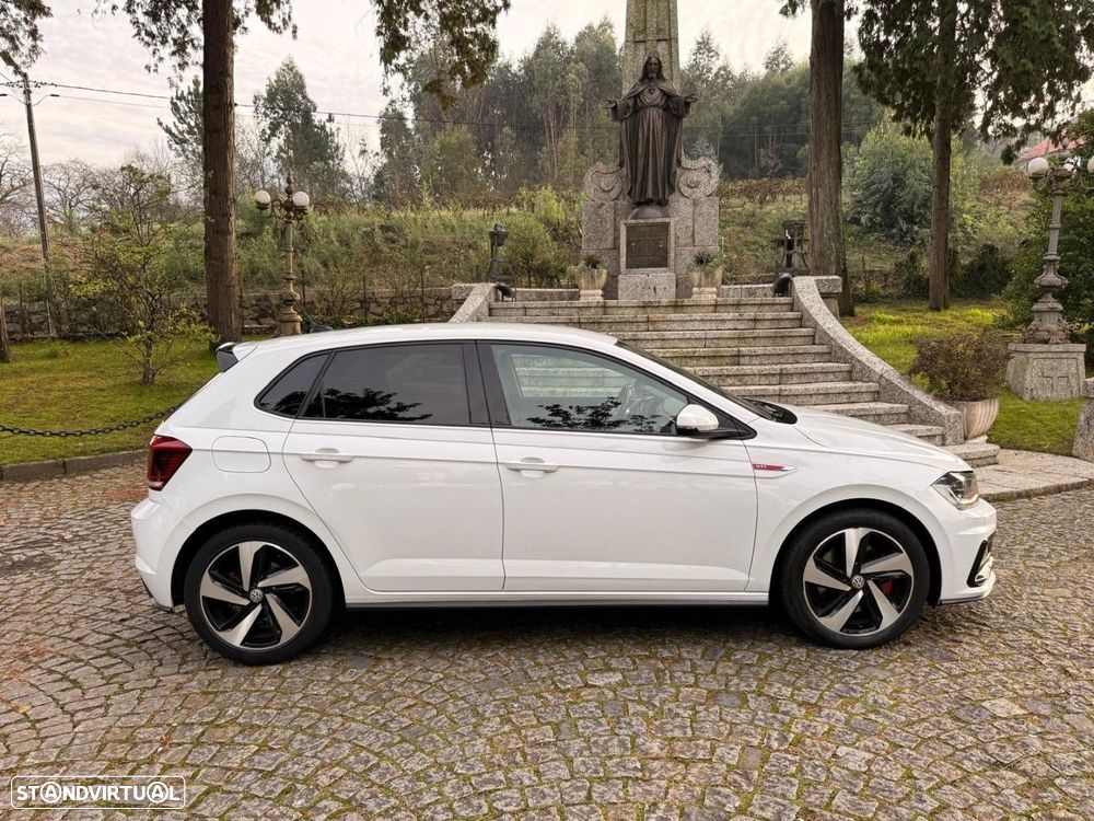 VW Polo 2.0 TSI DSG GTI - 27