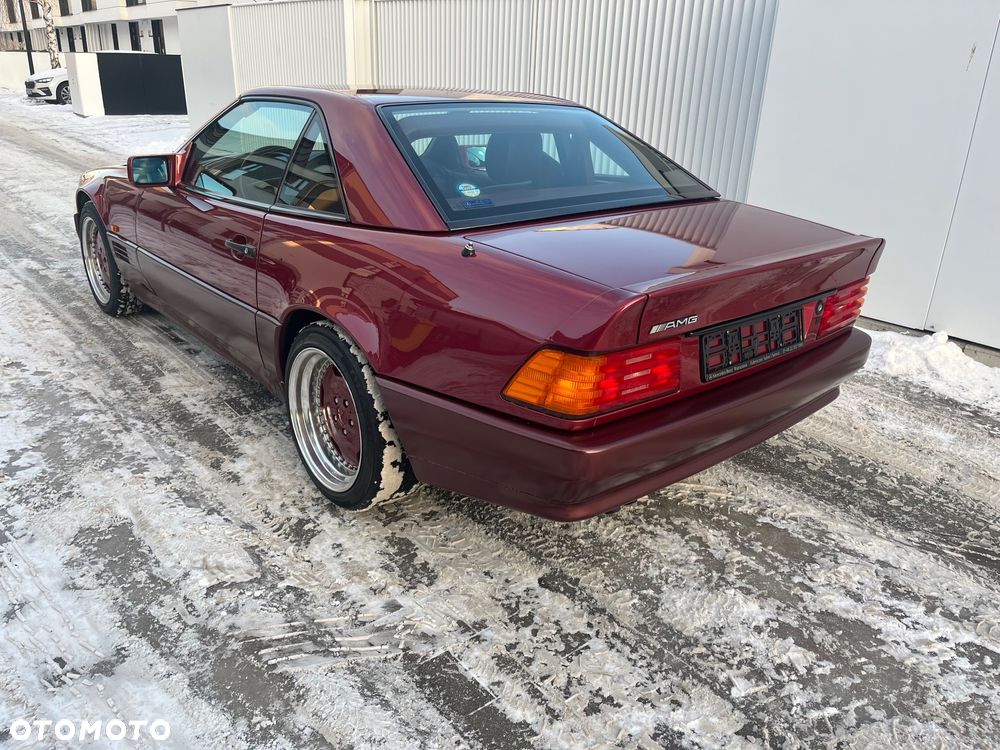 Mercedes-Benz SL - 33