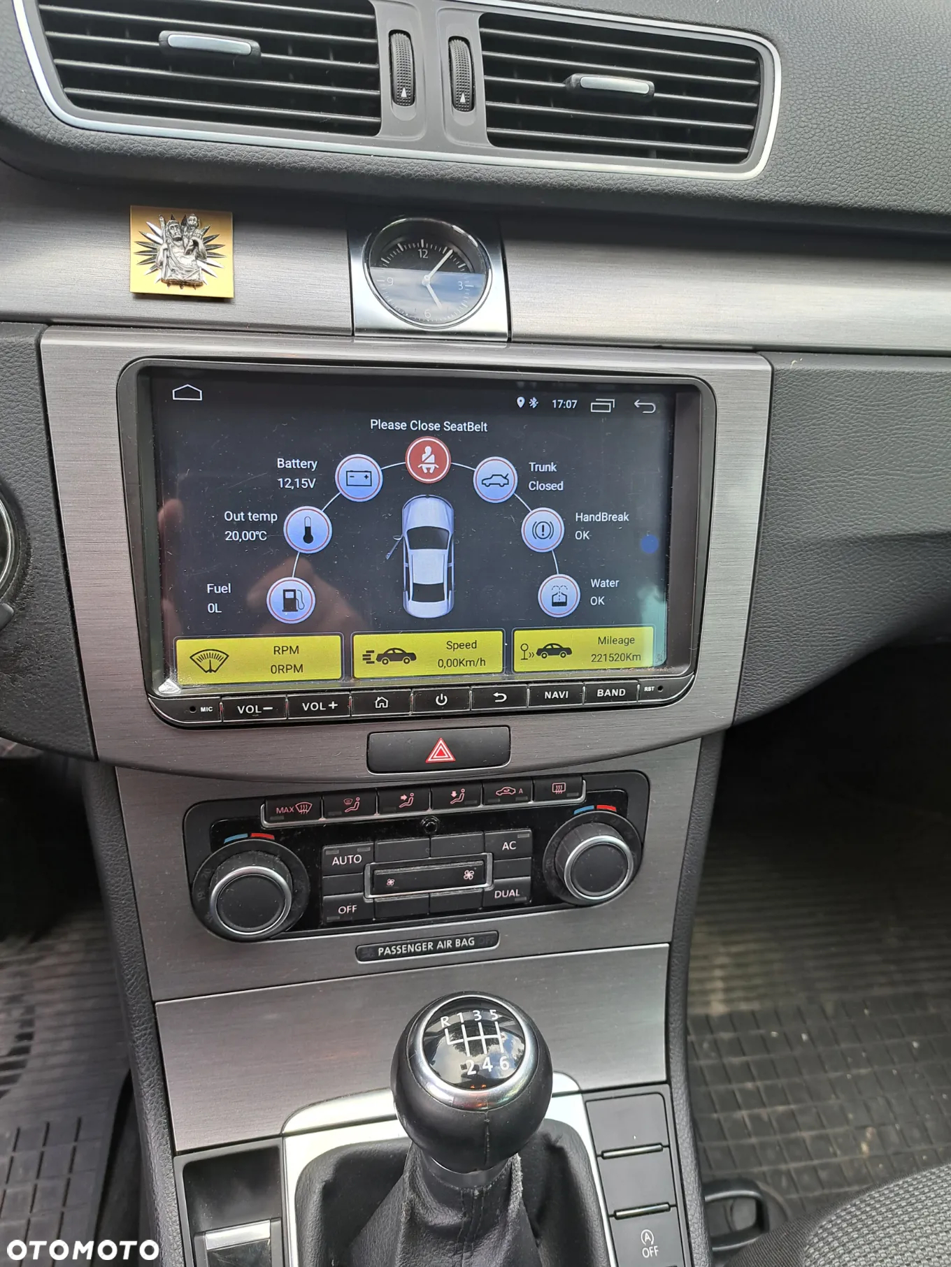 Volkswagen Passat 2.0 TDI Comfortline - 9