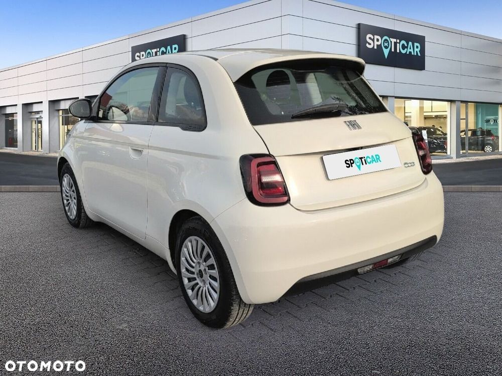Fiat 500e - 7