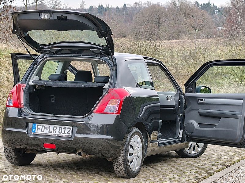 Suzuki Swift 1.3 Comfort - 39