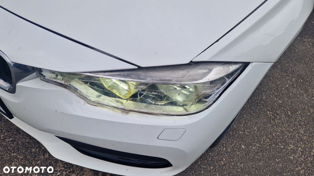 BMW Seria 3 318i - 16