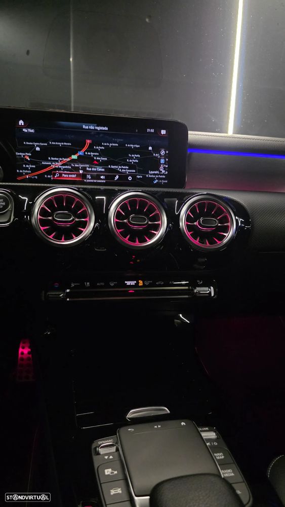 Mercedes-Benz A 250 e AMG Line - 26