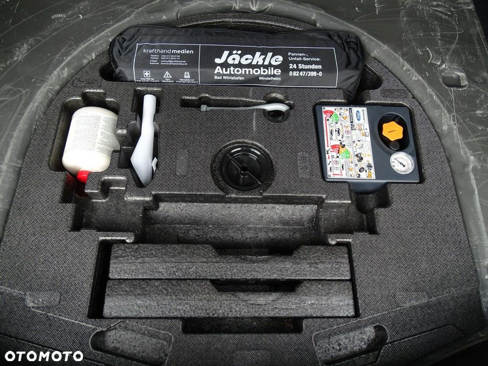 Ford Kuga - 36