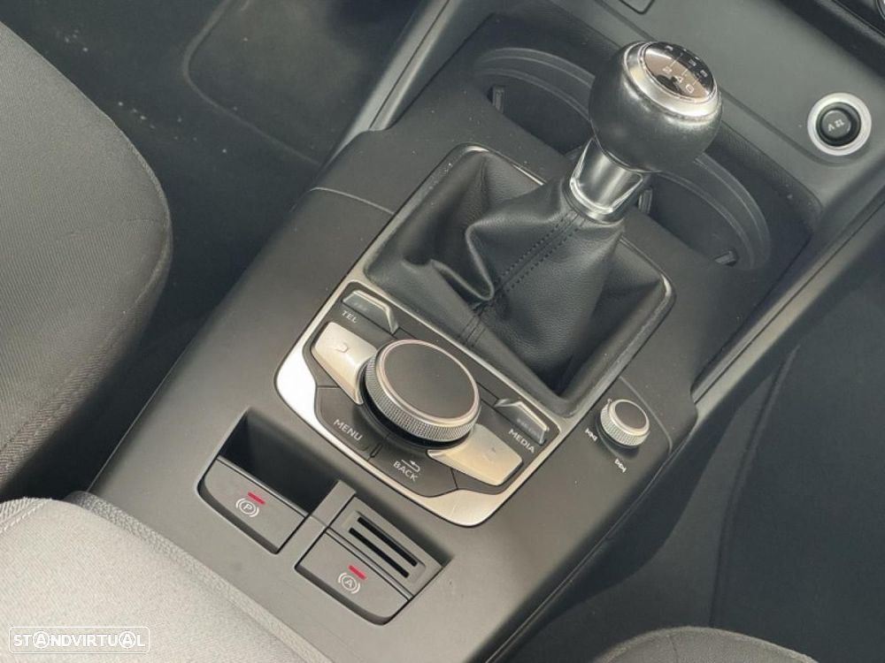 Audi A3 Sportback 2.0 TDI - 18
