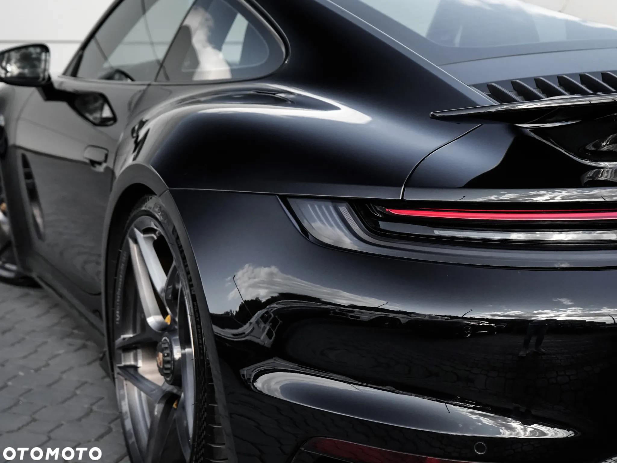 Porsche 911 Turbo S - 7
