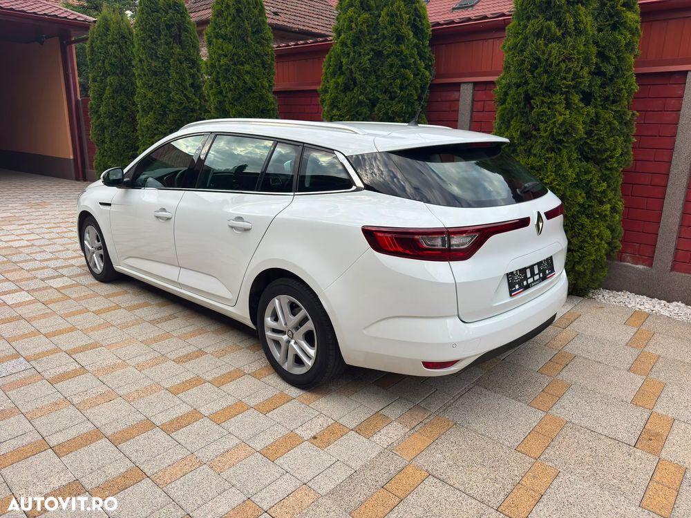 Renault Megane - 35