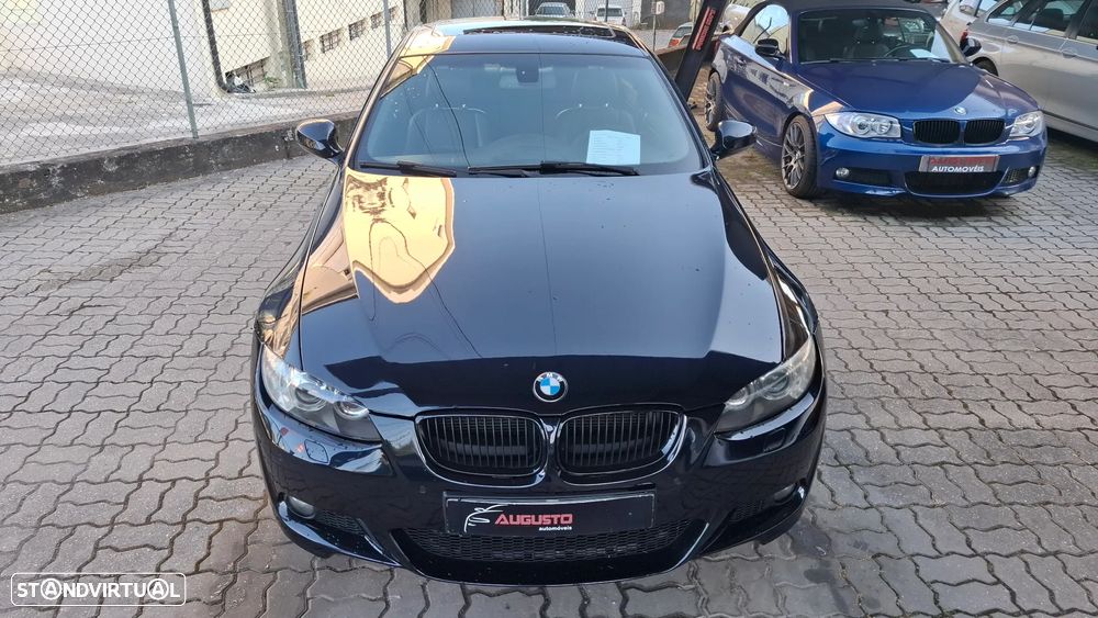 BMW 320 d Coupe - 4