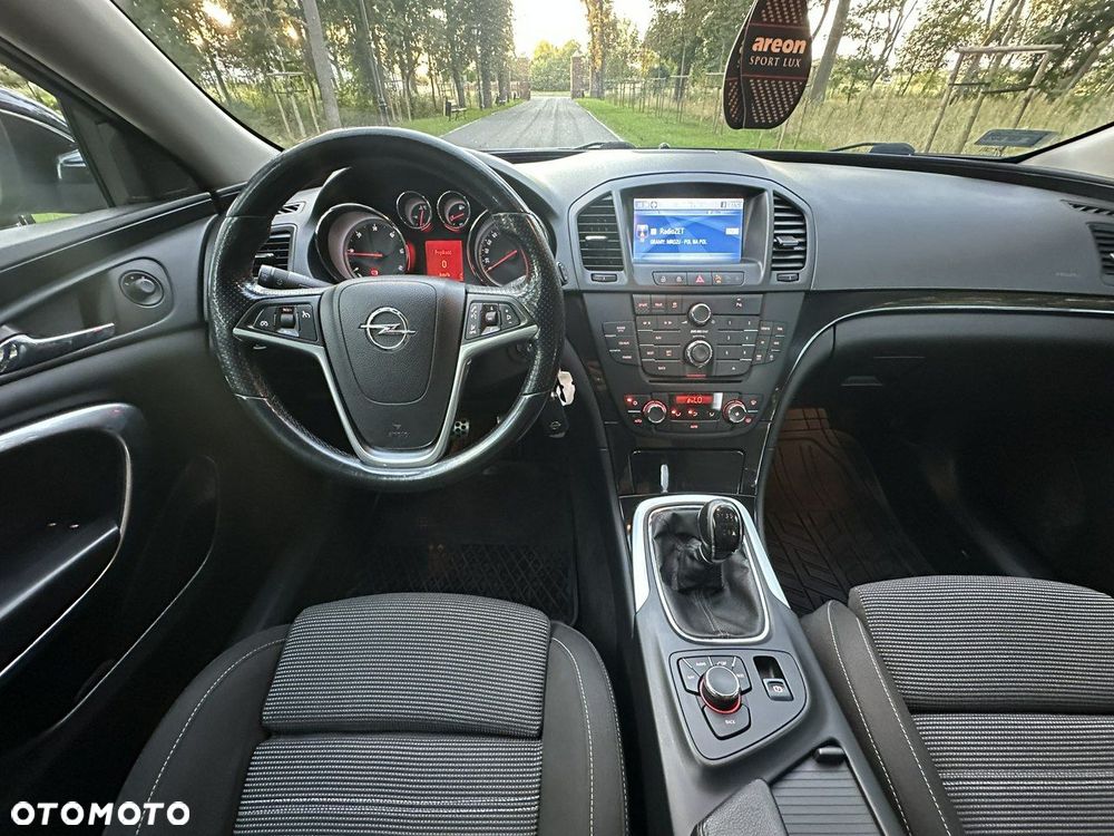 Opel Insignia - 31