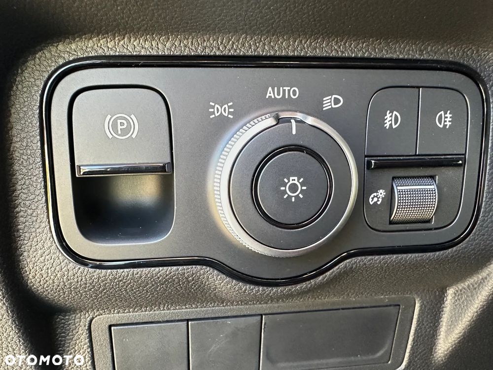 Mercedes-Benz Citan - 13