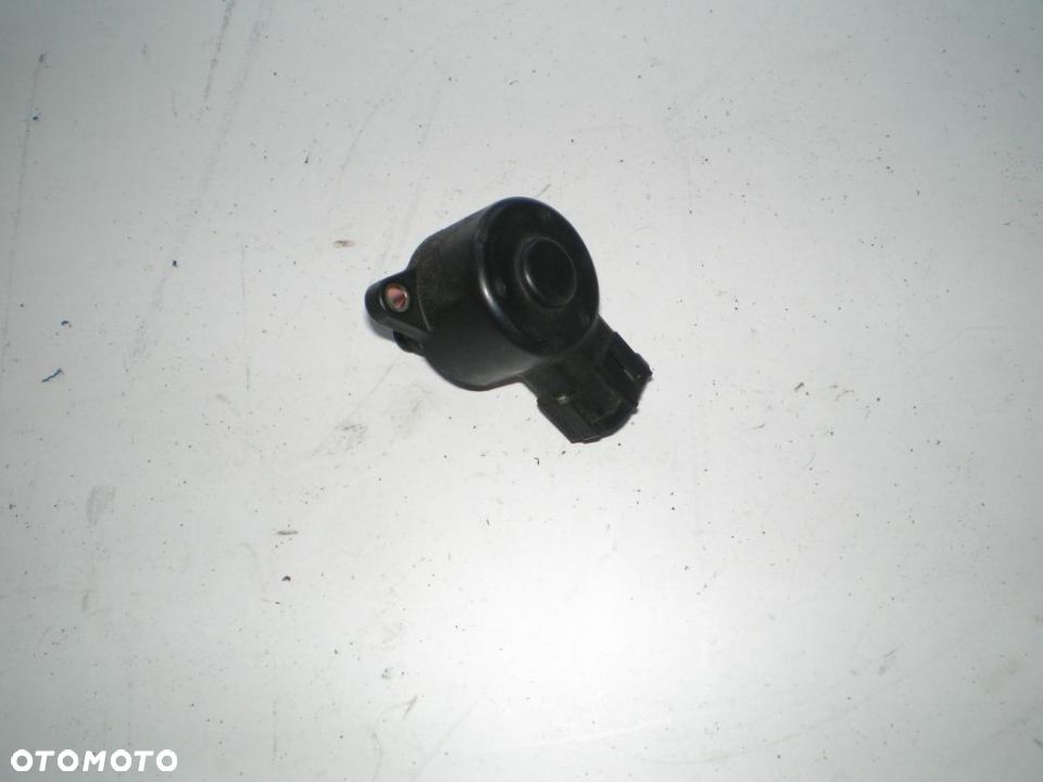 NISSAN ALMERA N16 1,8 16V SILNICZEK KROKOWY - 1