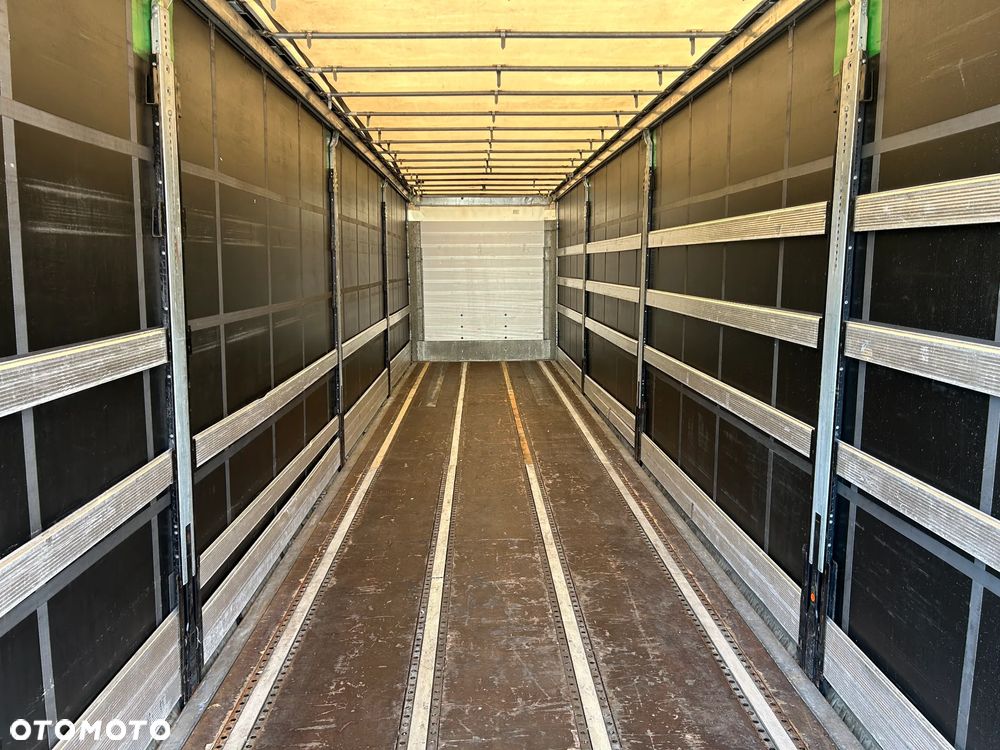 Mercedes-Benz ACTROS 1848 GIGASPACE + SCHMITZ 2017 ZESTAW CAŁY CZARNY / RETARDER / NOWY TACHOGRAF / KSENONY / FULL SPOJLERY / 2 ZBIORNIKI PALIWOWE / SCHMITZ JOLODA / ZAMKNIĘCIE CELNE - 40