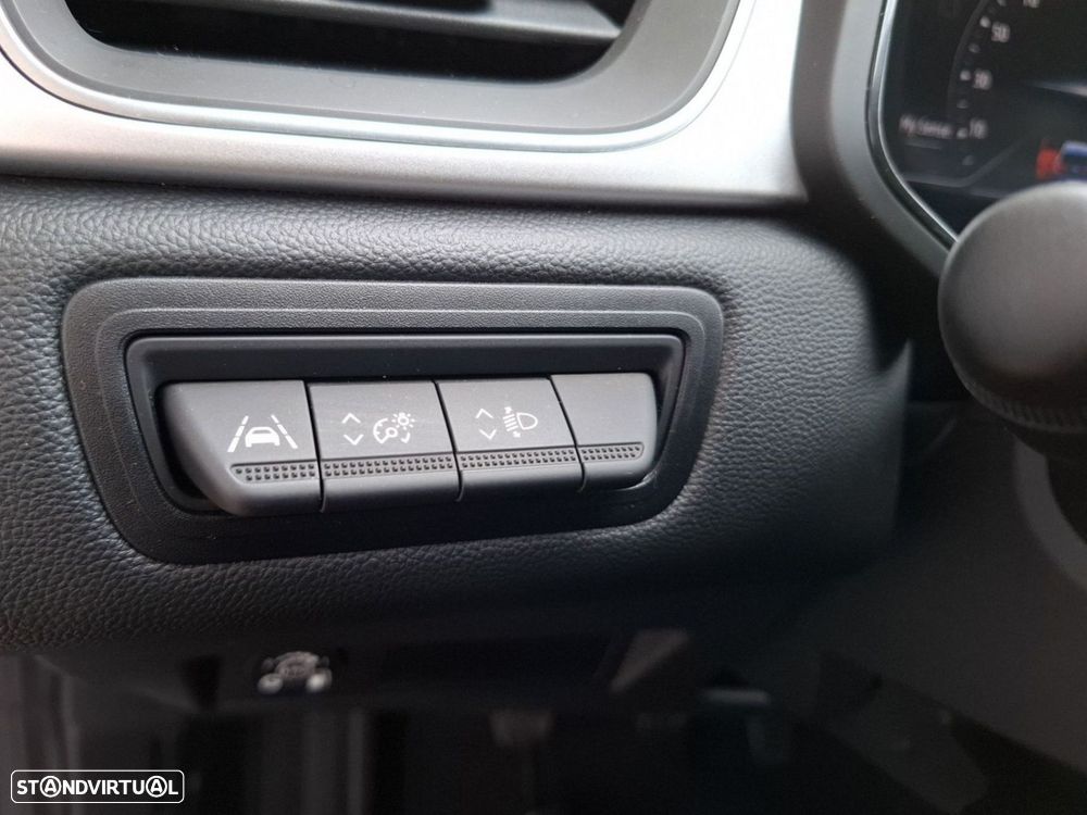 Renault Captur 1.0 TCe Techno Bi-Fuel — fotografia 20
